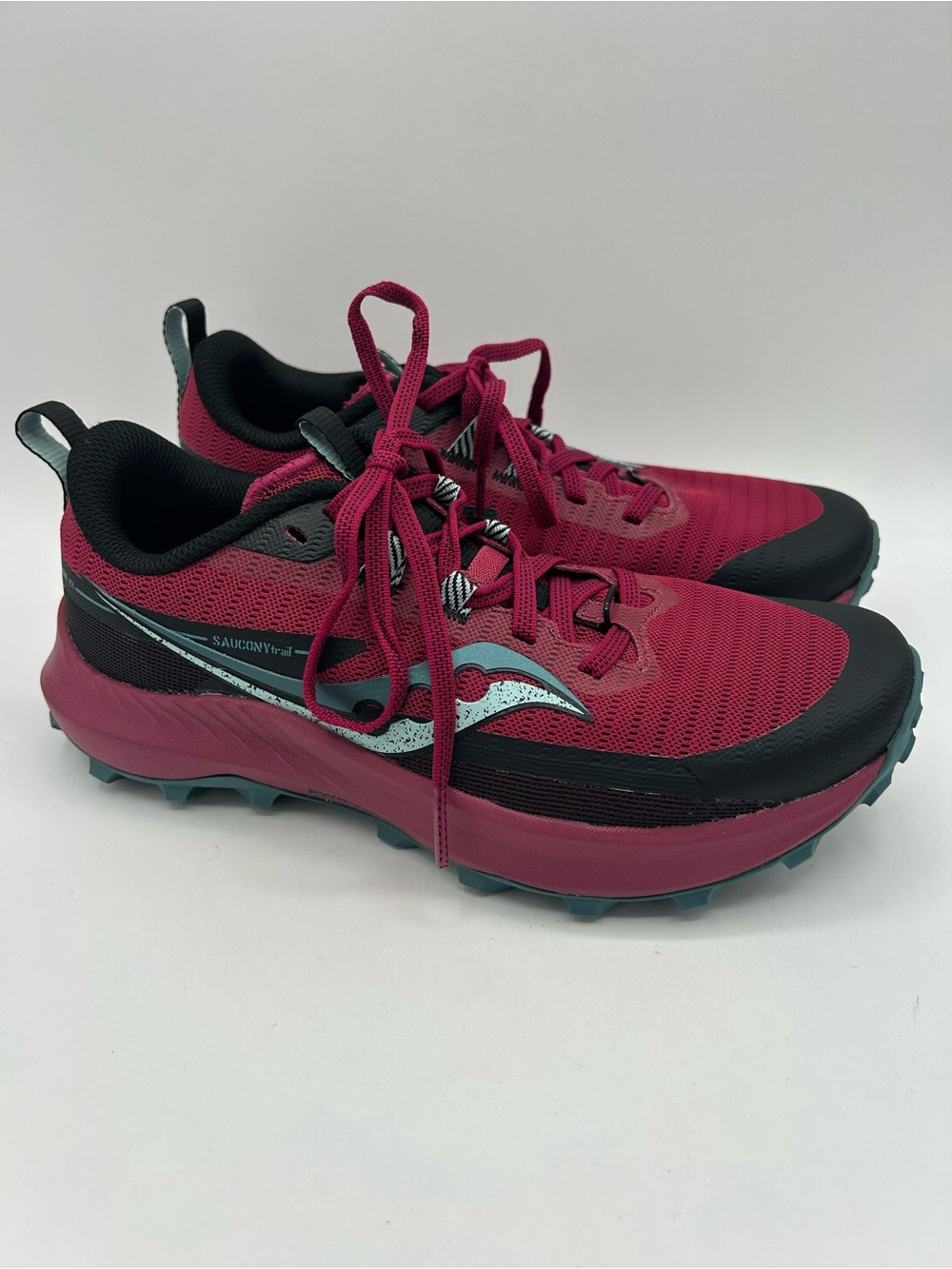 Saucony Trail S10838-16 Peregrine 13 Berry Red Trail Running Shoes Women's 7